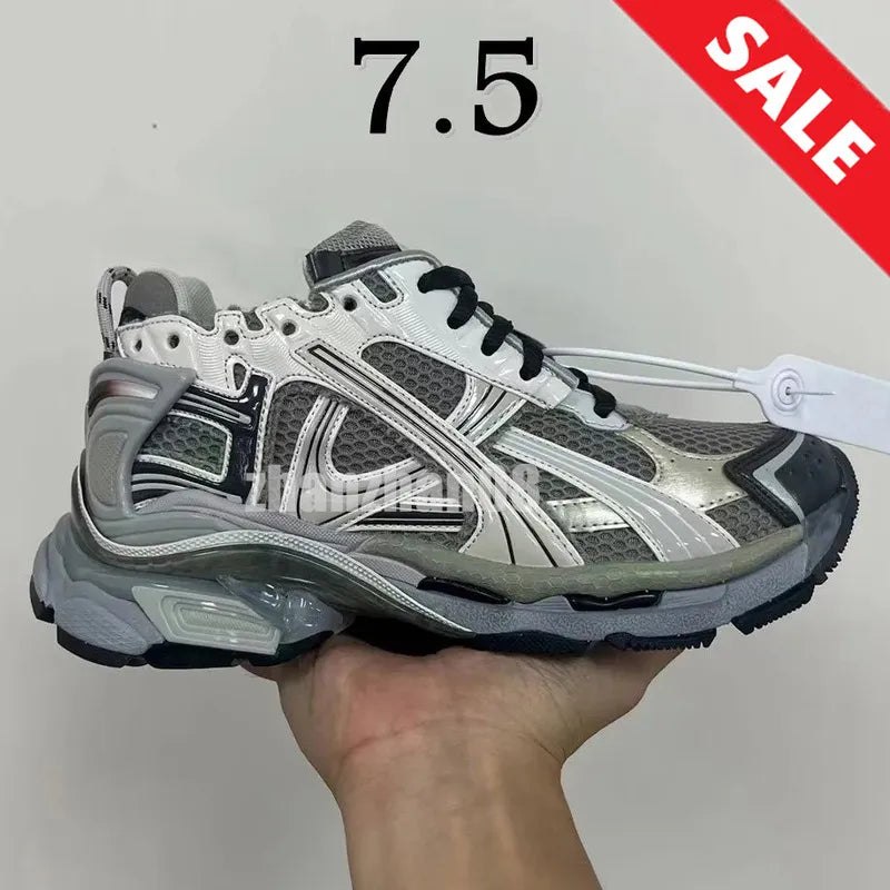 With Box Womens Mens Casual shoes Runner 7.0 7.5 Track 3.0 LED Multicolor Black White Designer Shoes Burgundy Trainers